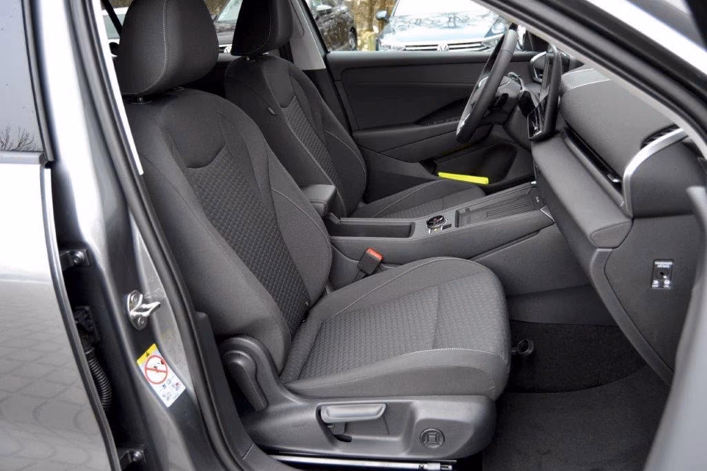 T-Roc 1.5 eTSI 110 kW Life, 5 J. Garantie ab EZ